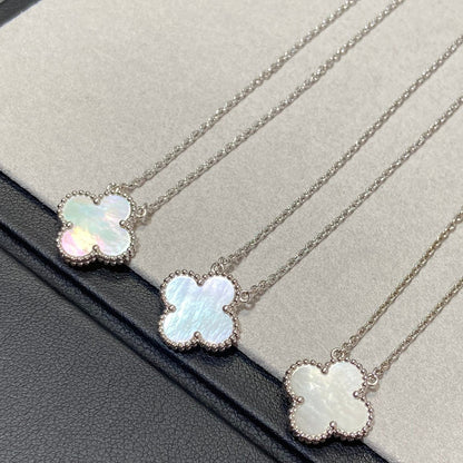 [Marins]CLOVER MEDIUM SILVER WHITE MOP NECKLACE