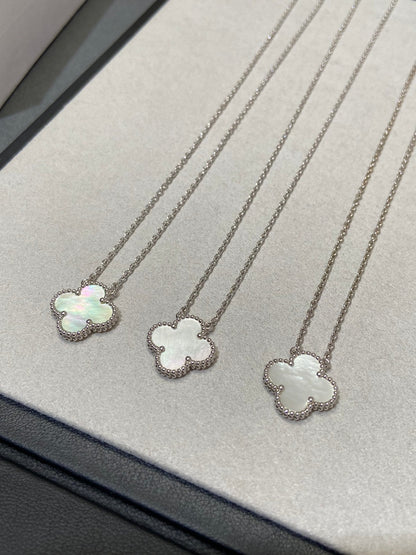[Marins]CLOVER MEDIUM SILVER WHITE MOP NECKLACE