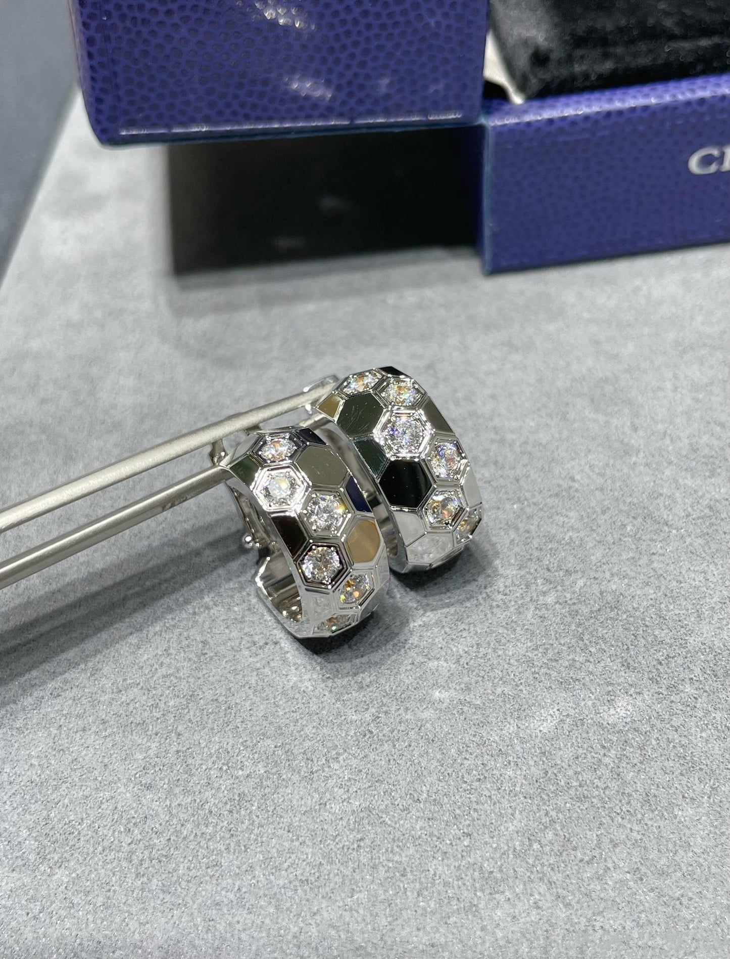 [Marins]BEE LOVE DIAMOND HOOP EARRINGS