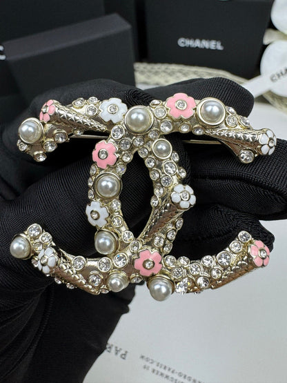 [Marins]26C Pink-White Enamel Ice Cream Cone Double C Brooch