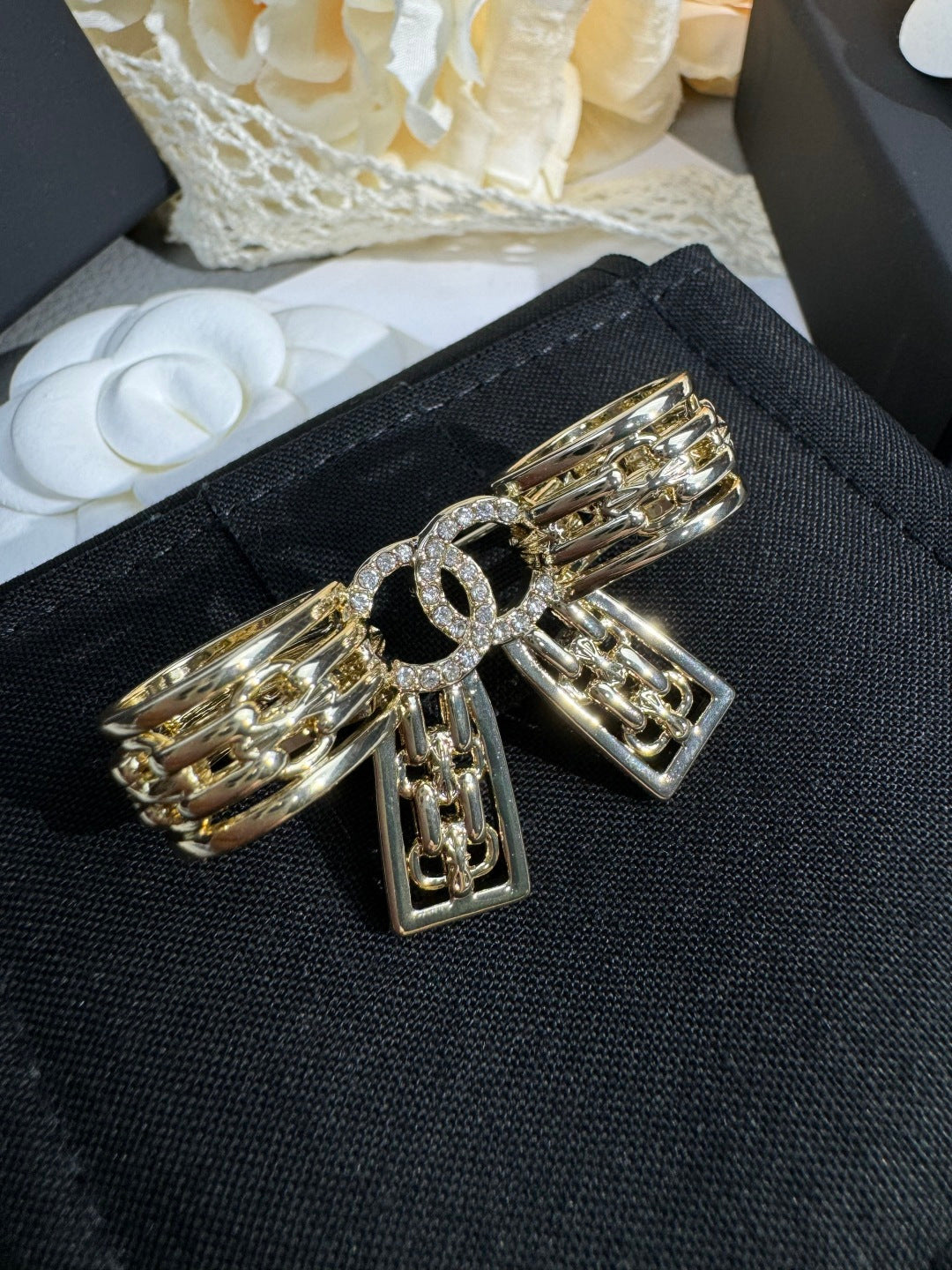 [Marins]25K Hollow Bow Brooch