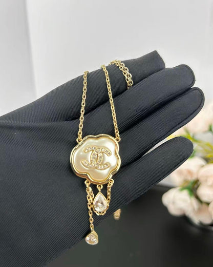 [Marins]Cloud Pearl Mother-of-Pearl Diamond Chain Pendant Necklace