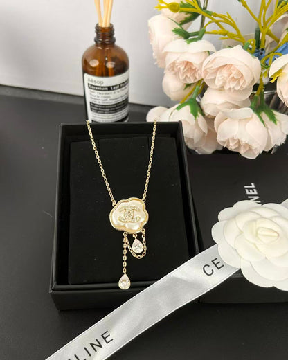 [Marins]Cloud Pearl Mother-of-Pearl Diamond Chain Pendant Necklace