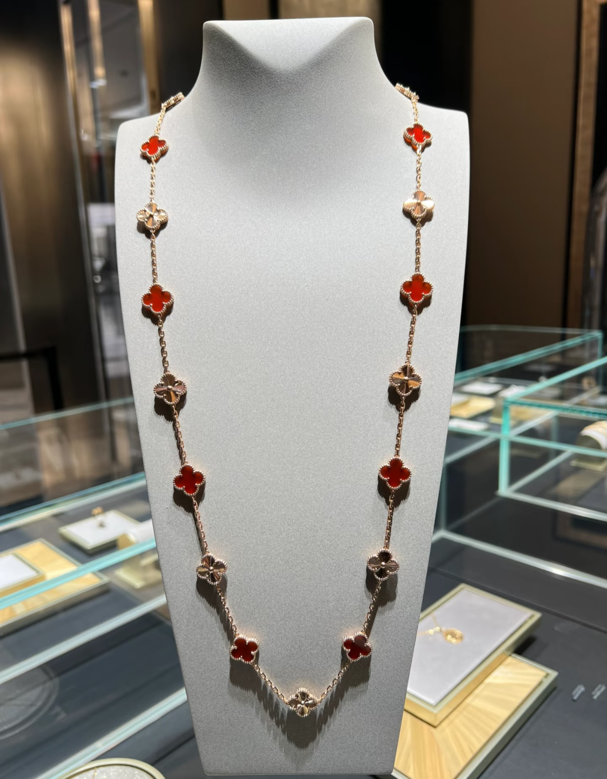 [Marins]CLOVER 20 MOTIFS LASER CARNELIAN NECKLACE