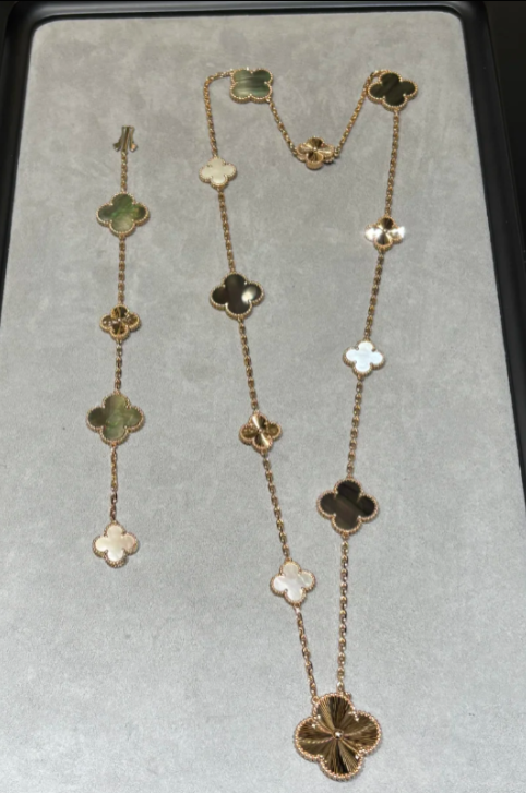 [Marins]DETACHABLE CLOVER 15(11+4) FLOWER SILVER NECKLACE SET