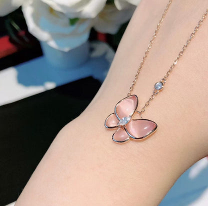 [Marins]BUTTERFLY PINK MOTHER-OF-PEARL DIAMOND NECKLACE