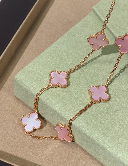 [Marins Jewellery] Pink Necklace with Ten Clover Designs