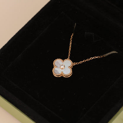 [Marins]CLOVER 15MM DIAMOND WHITE FRITILLARIA NECKLACE