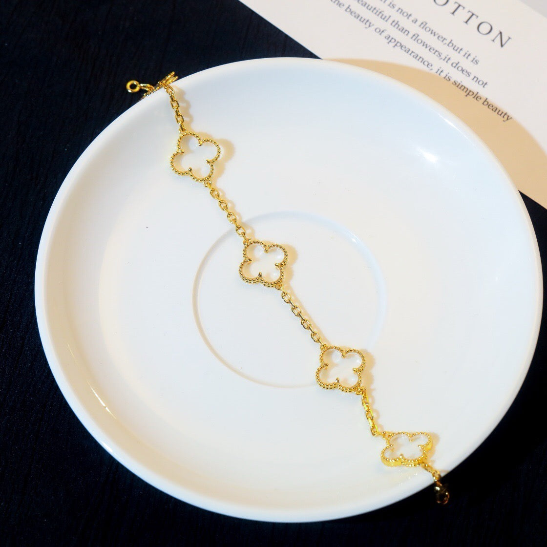 [Marins]CLOVER 5 MOTIF ROCK CRYSTAL BRACELET