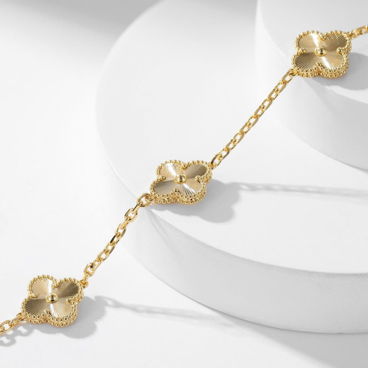 [Marins]CLOVER 10 MOTIFS LASER NECKLACE
