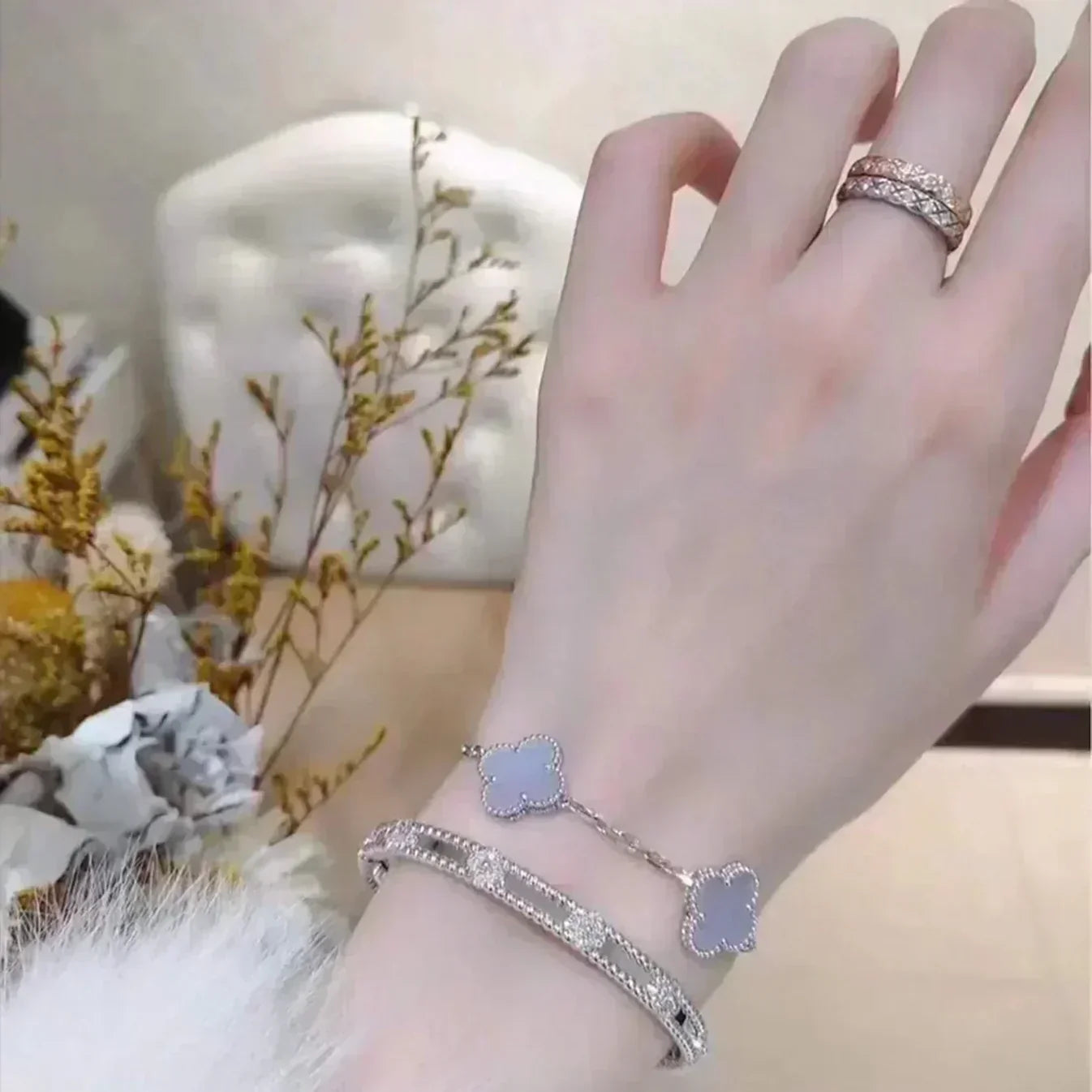 [Marins] CLOVER 5 MOTIF PURPLE CHALCEDONY BRACELET COLLECTION