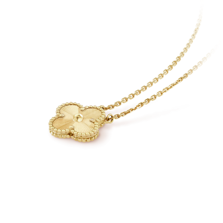 [Marins]CLOVER 15MM LASER NECKLACE