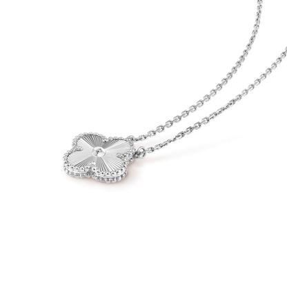 [Marins]CLOVER 15MM LASER NECKLACE SILVER