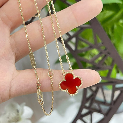 [Marins]CLOVER 15MM CARNELIAN SINGLE FLOWER NECKLACE