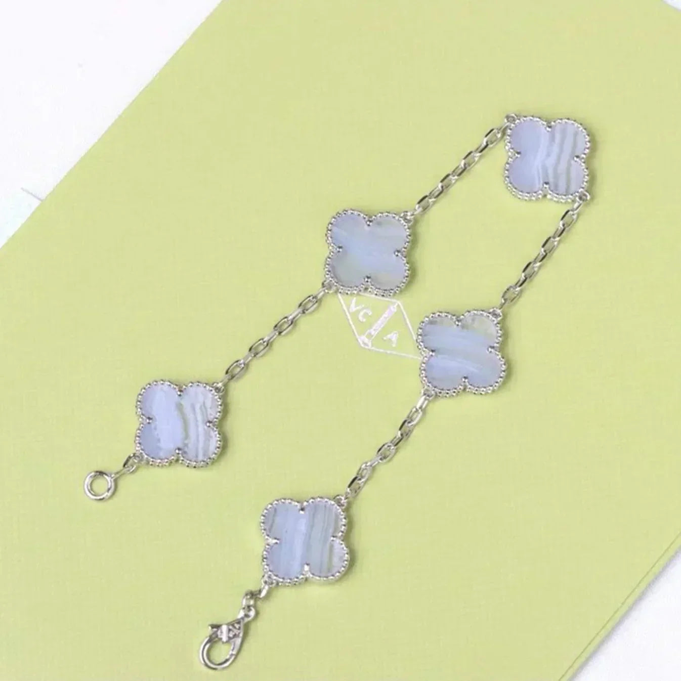 [Marins] CLOVER 5 MOTIF PURPLE CHALCEDONY BRACELET COLLECTION