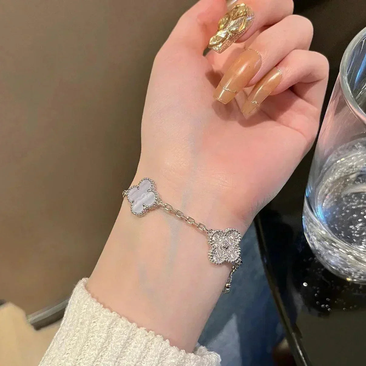 [Marins] CLOVER 5 MOTIF PURPLE CHALCEDONY BRACELET COLLECTION