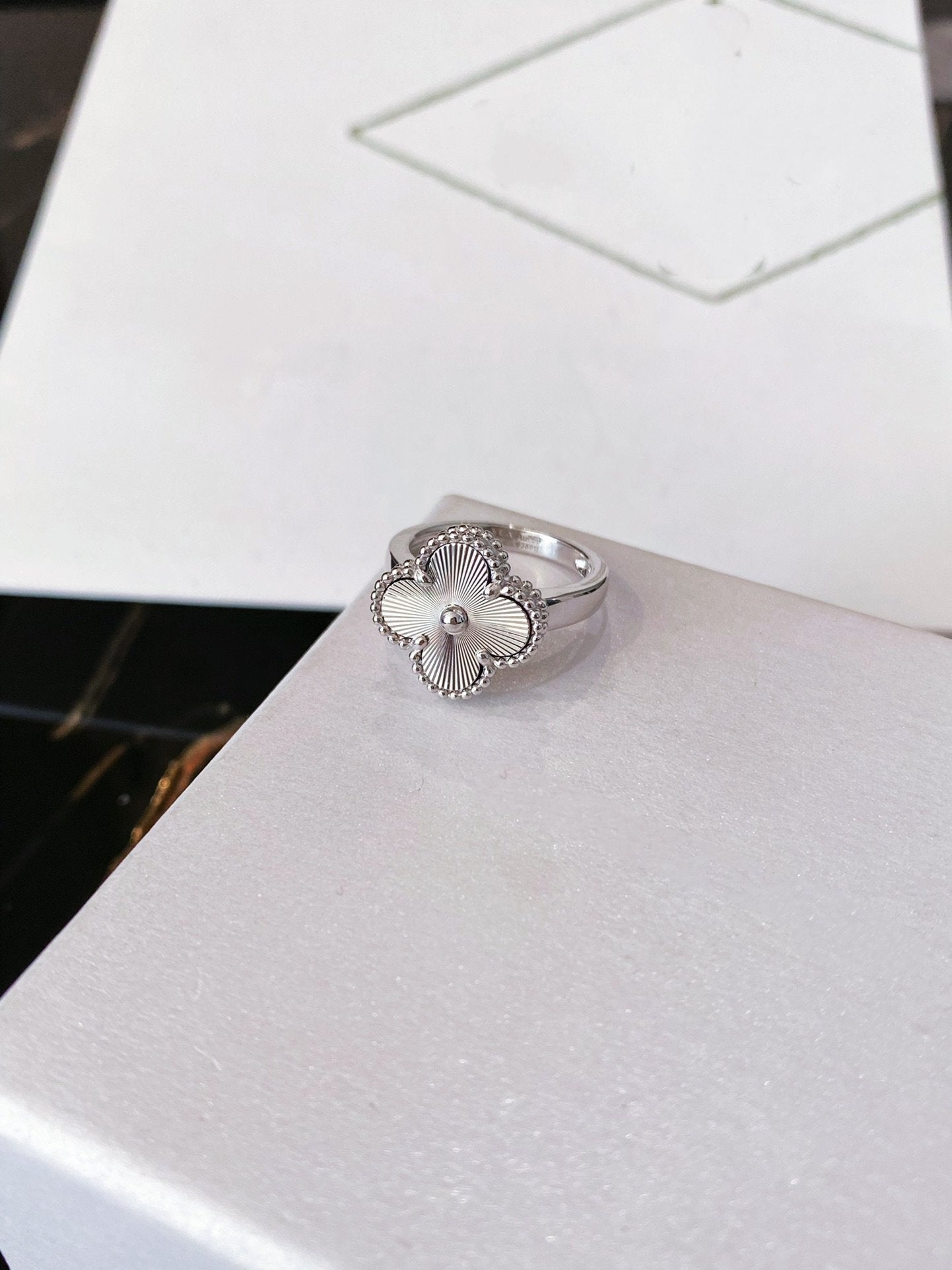 [Marins]CLOVER SILVER RING