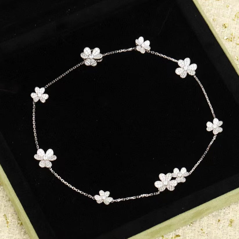 [Marins]FRIVOLE SILVER 9 FLOWERS NECKLACE
