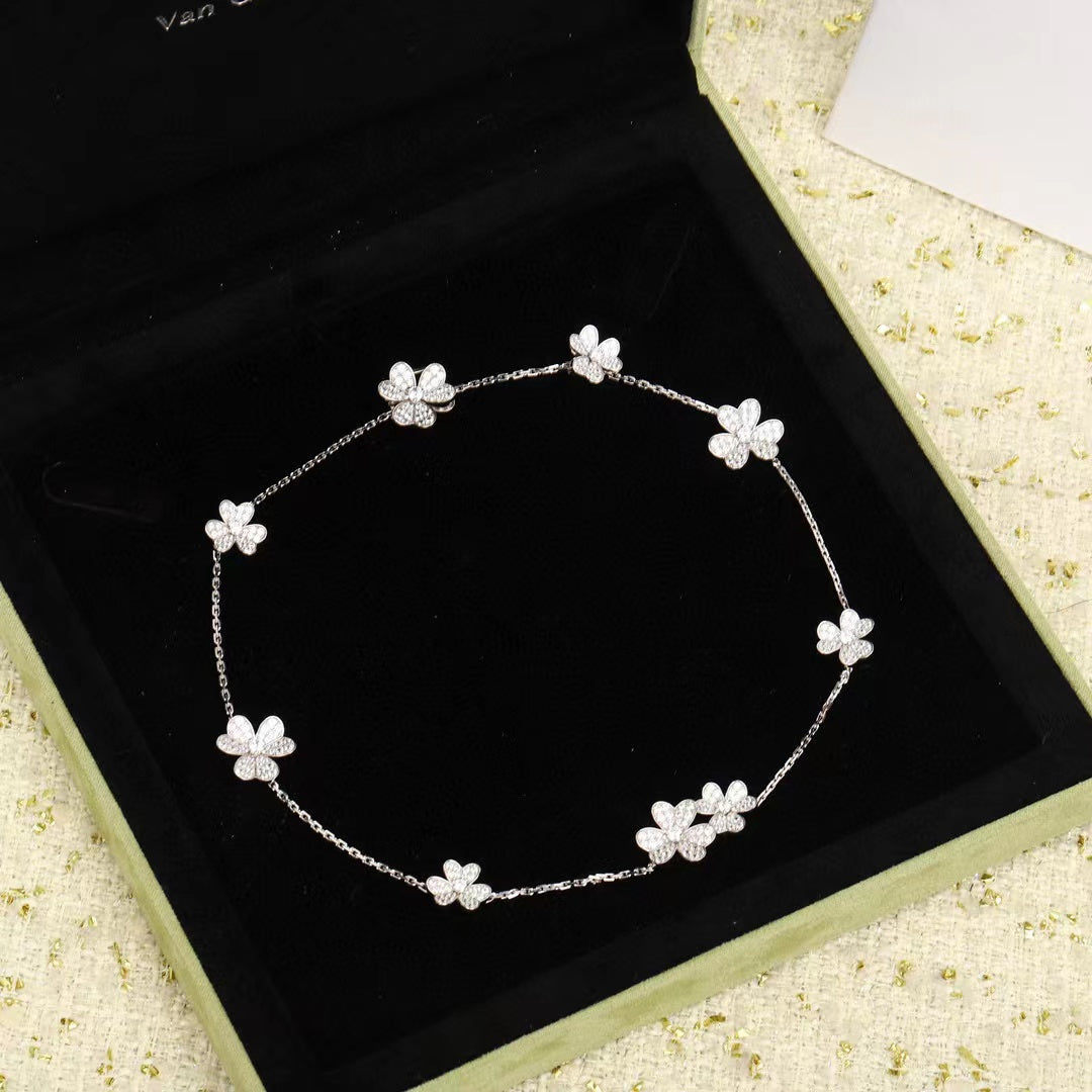 [Marins]FRIVOLE SILVER 9 FLOWERS NECKLACE