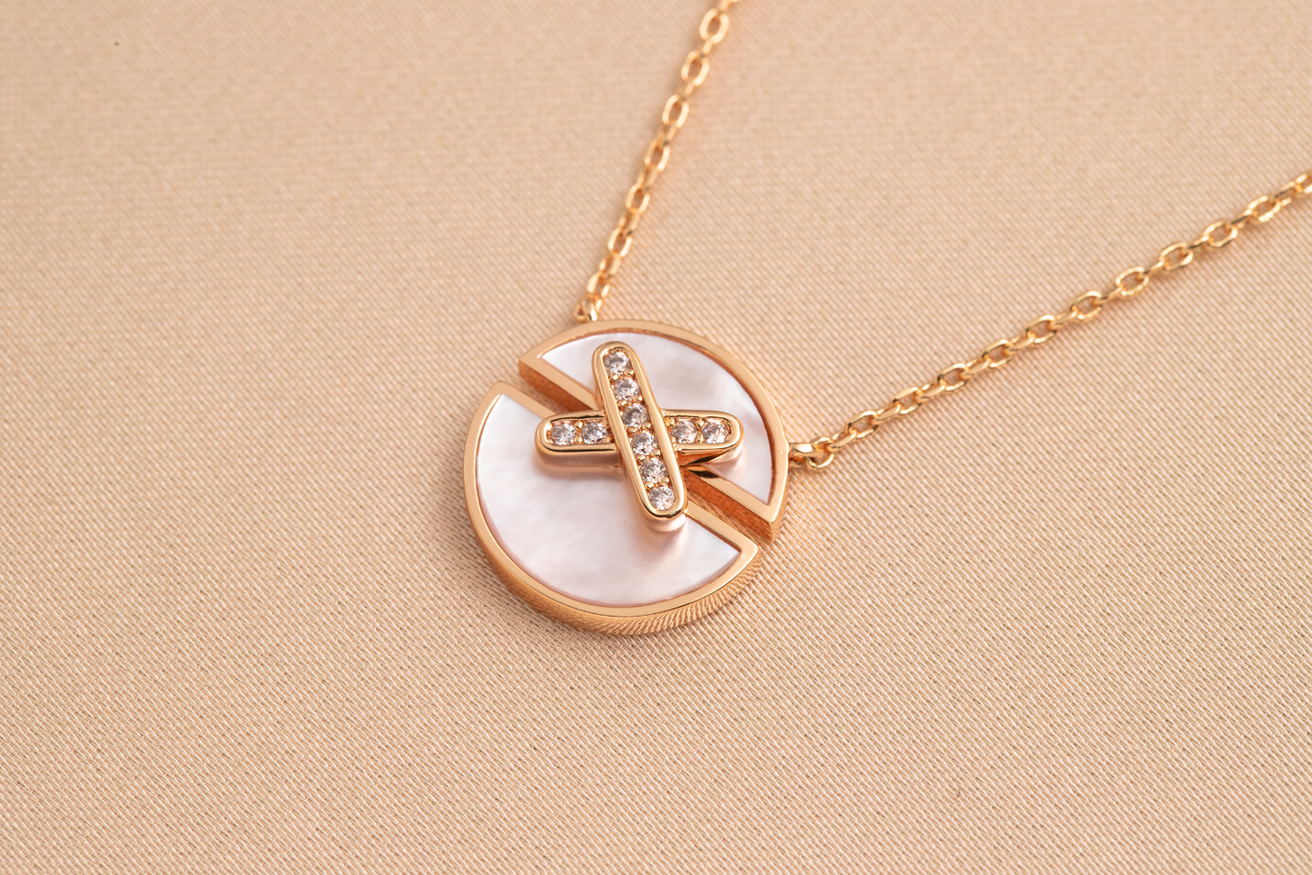 [Marins]JEUX DE PINK GOLD DIAMOND NECKLACE