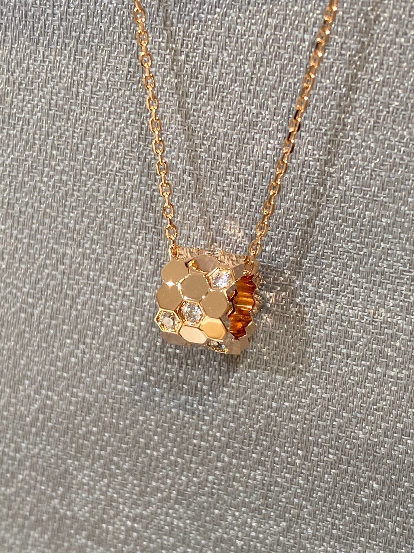 [Marins]BEE LOVE DIAMOND NECKLACE