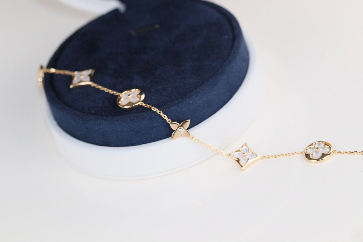 [Marins]LEAF CLOVER BRACELET