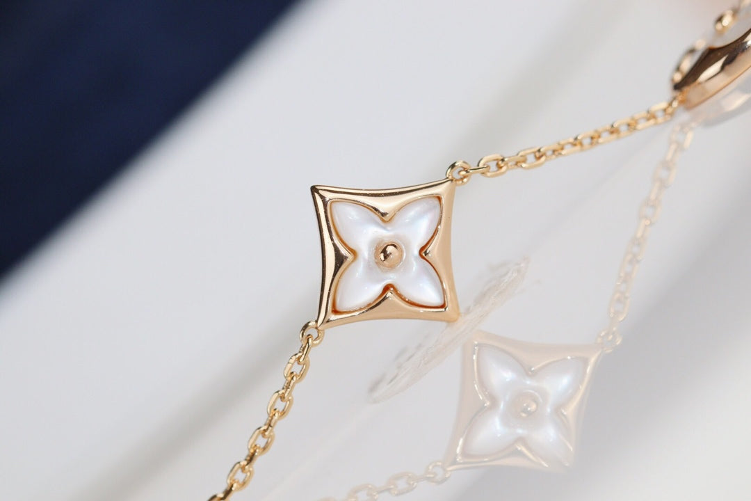 [Marins]LEAF CLOVER BRACELET