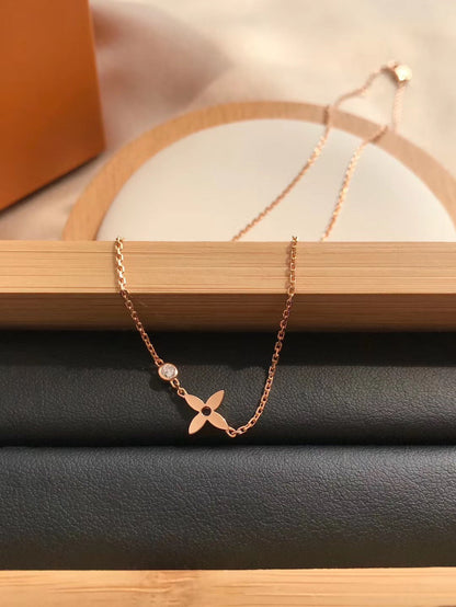 [Marins]BLOSSOM PENDANT PINK GOLD AND DIAMOND