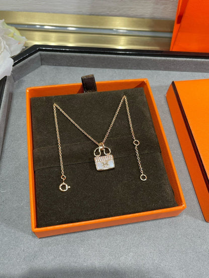 [Marins]H CIRCE MOISSANITE PENDANT NECKLACE GOLD