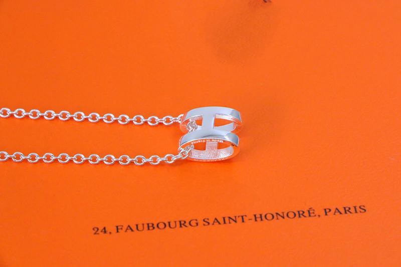 [Marins]HM NECKLACE H LETTER OVAL SERIES