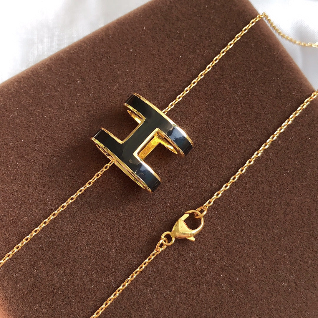 [Marins]HM CLIC BLACK ENAMEL GOLD NECKLACE