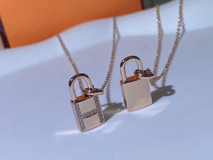 [Marins]HM ADVANCED NICHE LOCK HEAD NECKLACE DIAMONDS