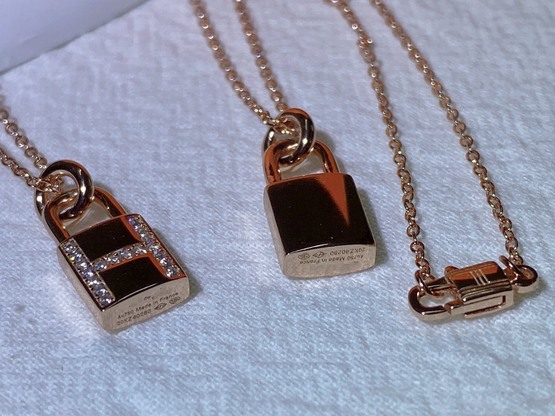 [Marins]HM ADVANCED NICHE LOCK HEAD NECKLACE DIAMONDS