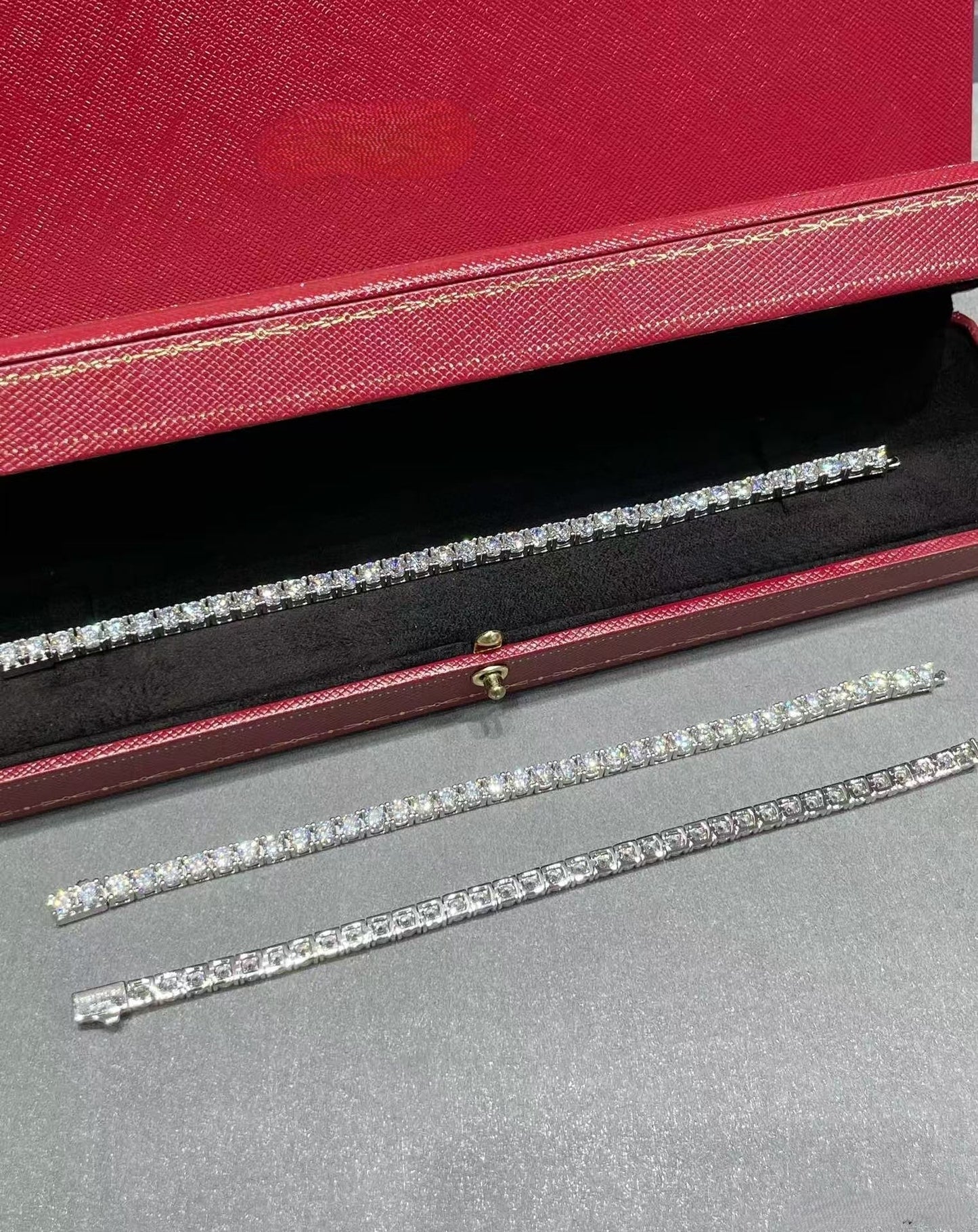 [Marins jewelrys]TENNIS BRACELET WITH FULL DIAMOND SETTING