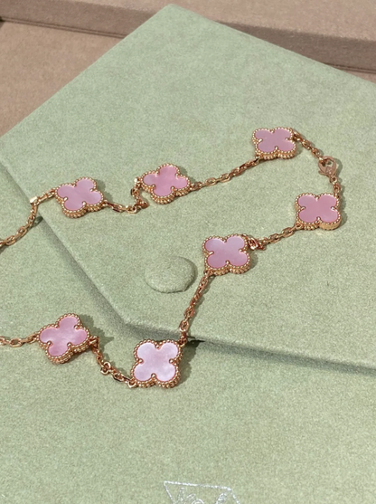 [Marins Jewellery] Pink Necklace with Ten Clover Designs