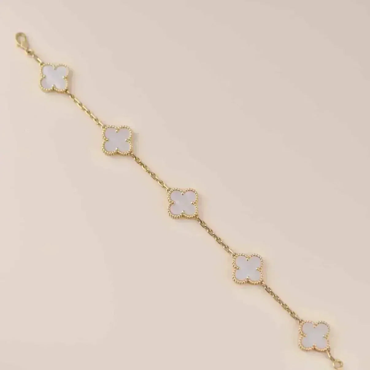[Marins]CLOVER WHITE PEARL MOP 5 MOTIF BRACELET COLLECTION