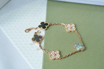 [Marins] CLOVER 5 MOTIF GRAY MOP BRACELET COLLECTION