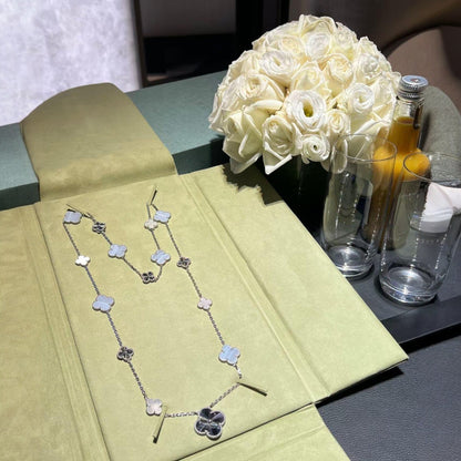 [Marins]DETACHABLE CLOVER 15(11+4) FLOWER SILVER NECKLACE SET