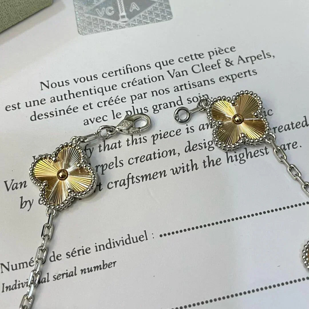 [Marins] CLOVER 5 MOTIF LASER BRACELET COLLECTION