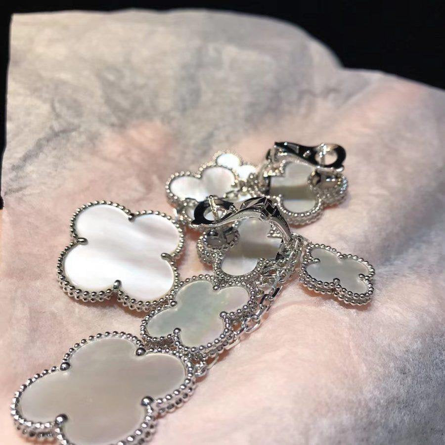 [Marins]CLOVER EARRINGS WHITE MOP 4 MOTIFS SILVER
