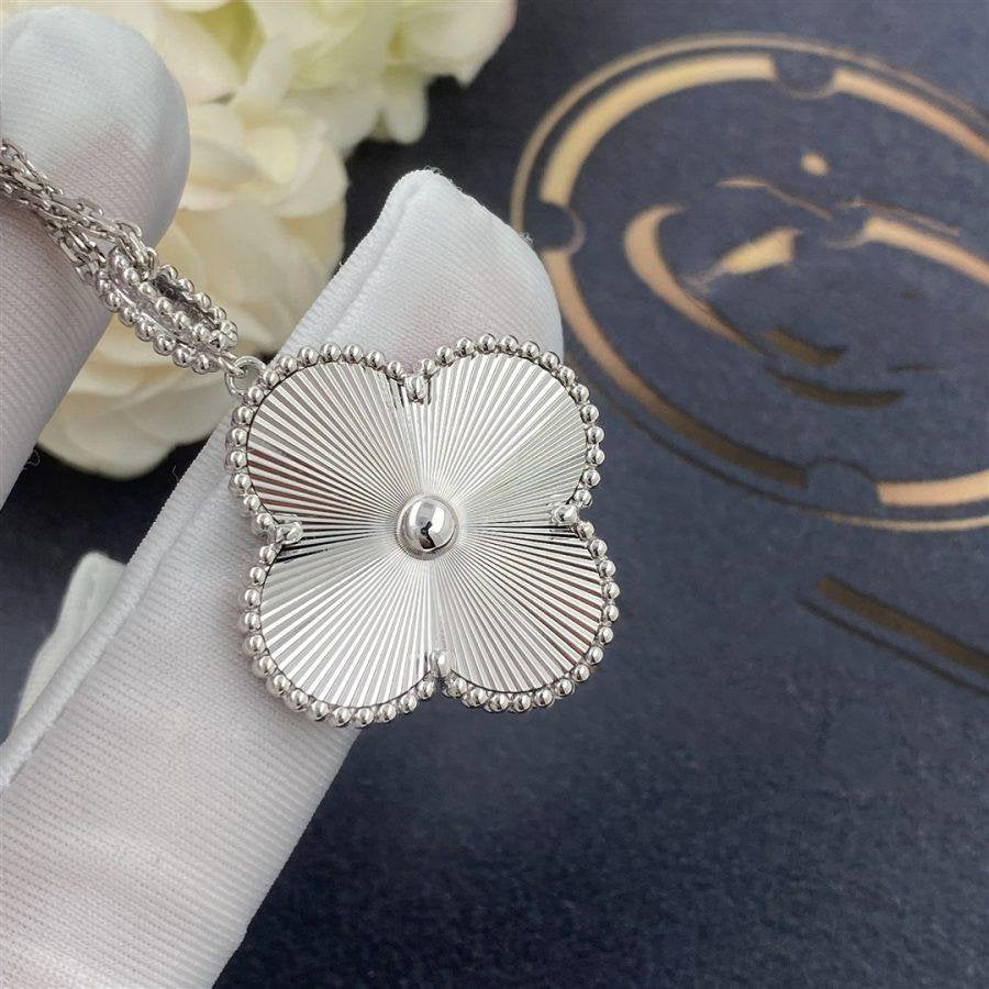 [Marins]CLOVER 25MM SILVER BIG CLOVER NECKLACE