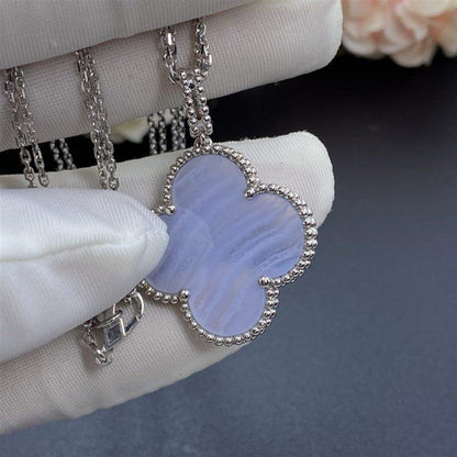 [Marins]CLOVER SILVER CHALCEDONY BIG CLOVER NECKLACE