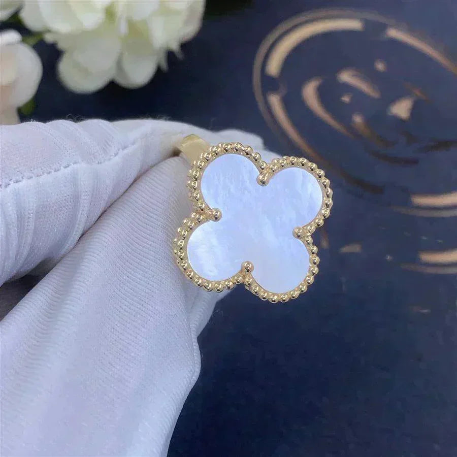 [Marins]CLOVER WHITE MOP RING