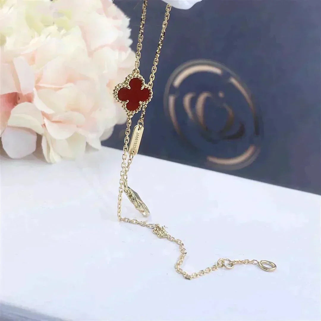 [Marins]CLOVER  CARNELIAN SINGLE FLOWER BRACELET