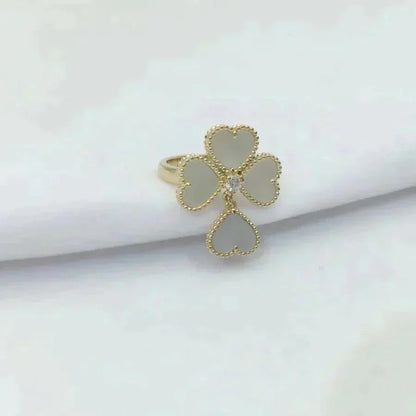 [Marins]SWEET CLOVER WHITE MOP RING