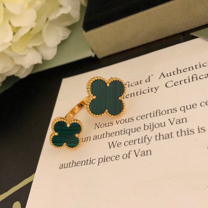 [Marins]CLOVER BETWEEN THE FINGER RING