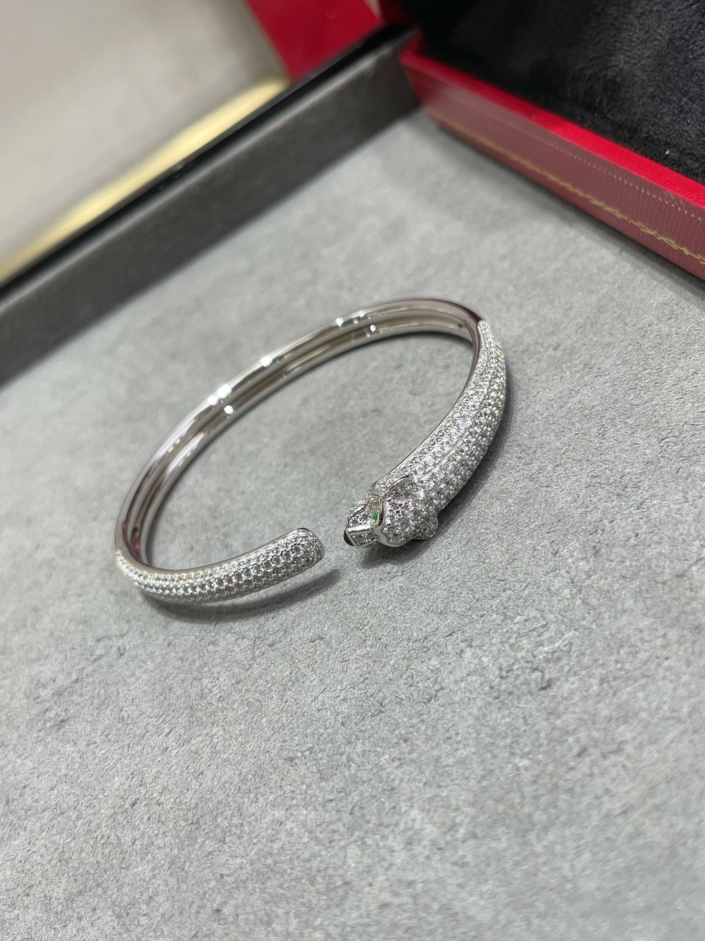[Marins]PANTHERE FULL DIAMOND OPEN BRACELET