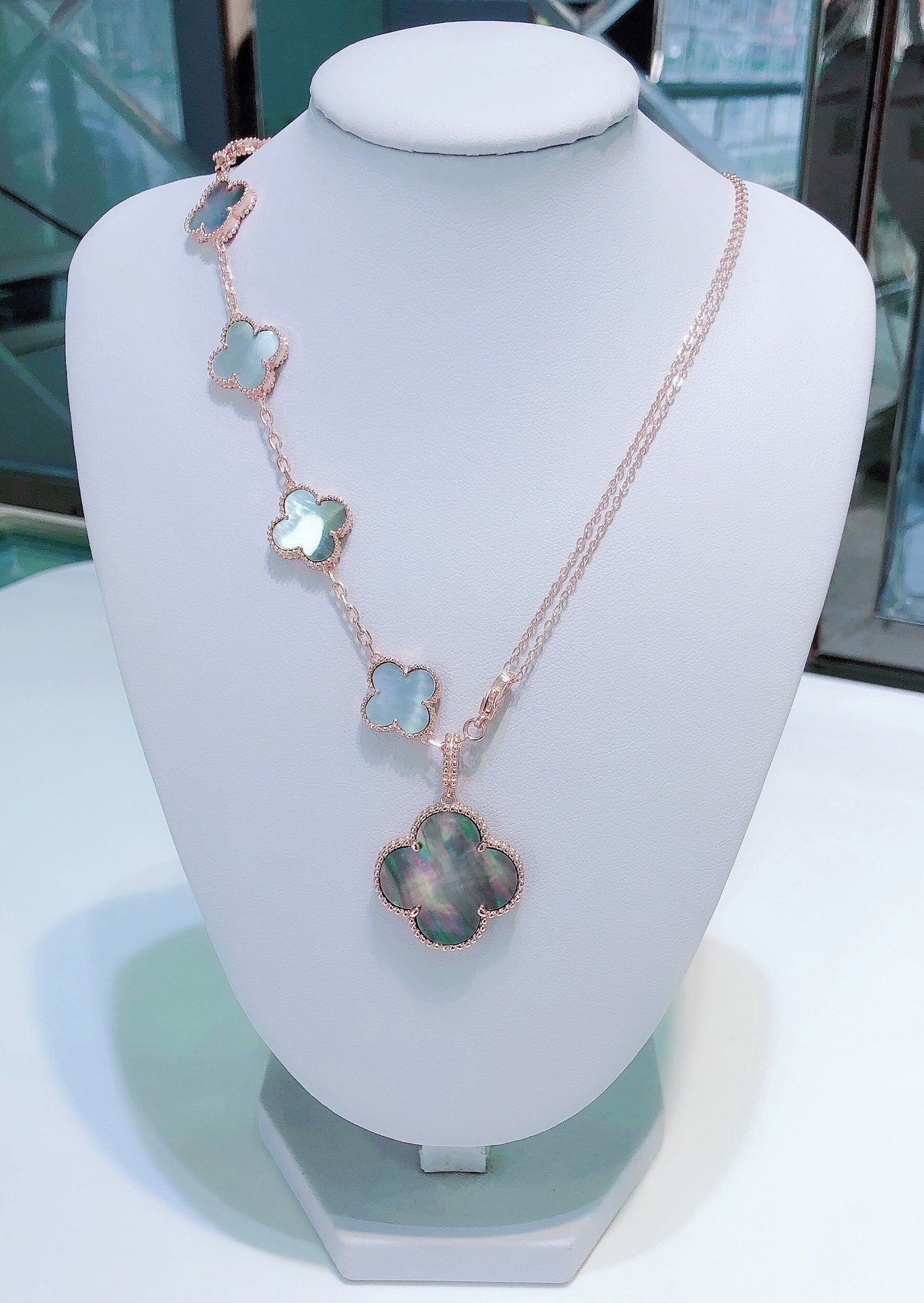 [Marins]COMBINED BRACELET 5 MOTIFS AND NECKLACE DARK MOP Marins GOLD