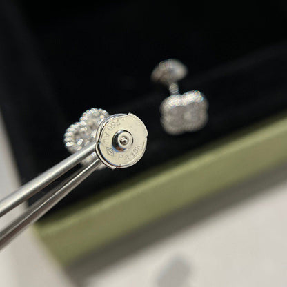 [Marins]CLOVER MINI DIAMOND STUD EARRINGS